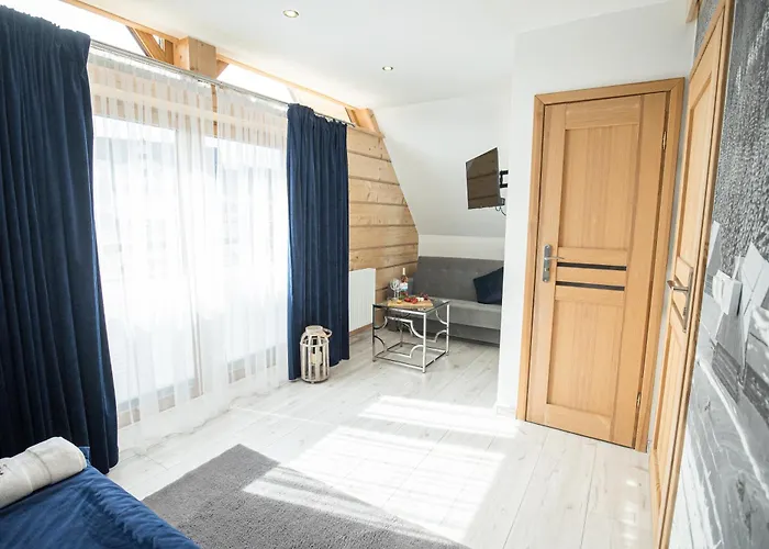 Zalinski Wynajem Domkow *