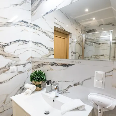 Luxury Houses&apartments Zaliński